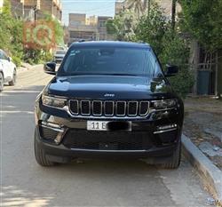 جیپ گراند شیرۆکی
